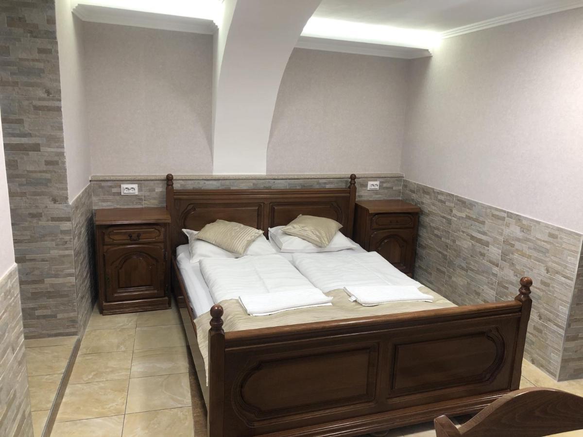Mosoly Apartman Segedín Exteriér fotografie