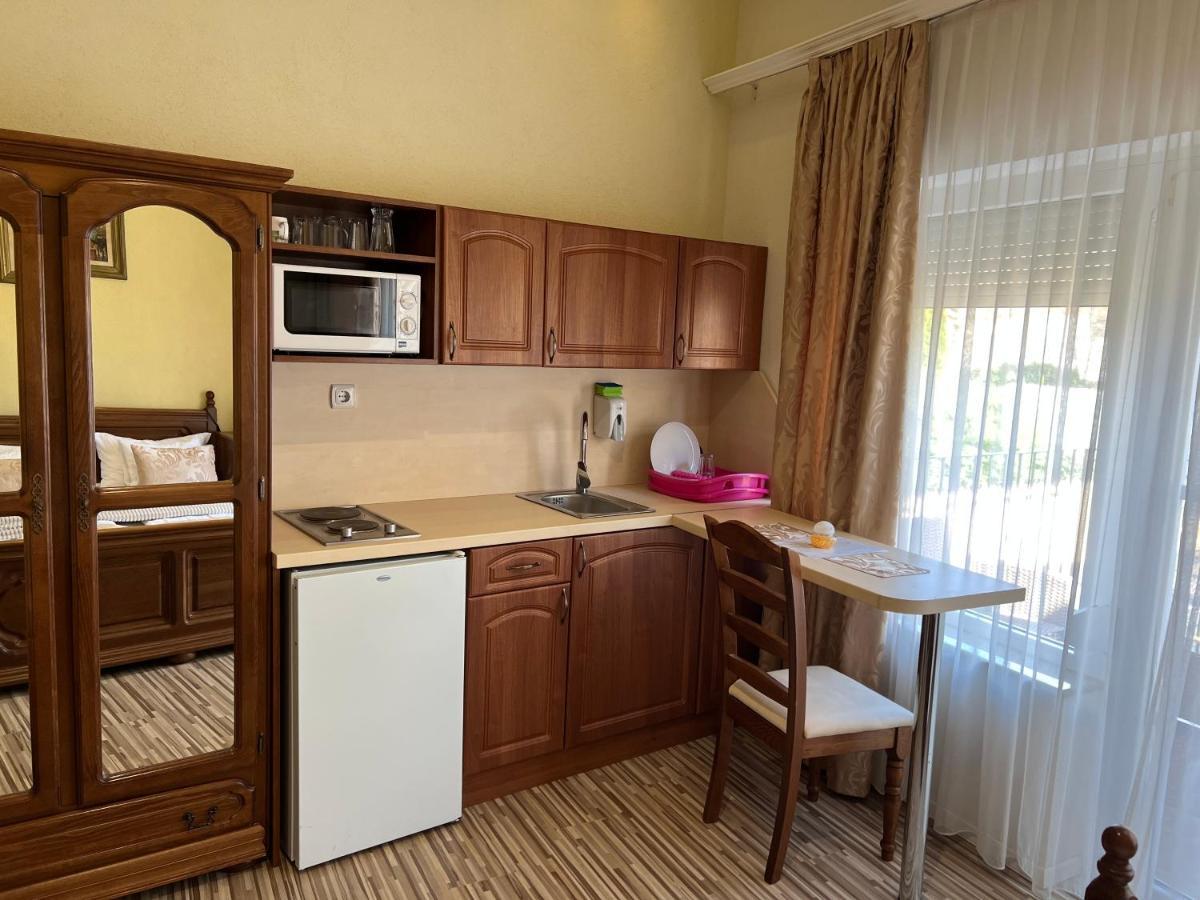 Mosoly Apartman Segedín Exteriér fotografie