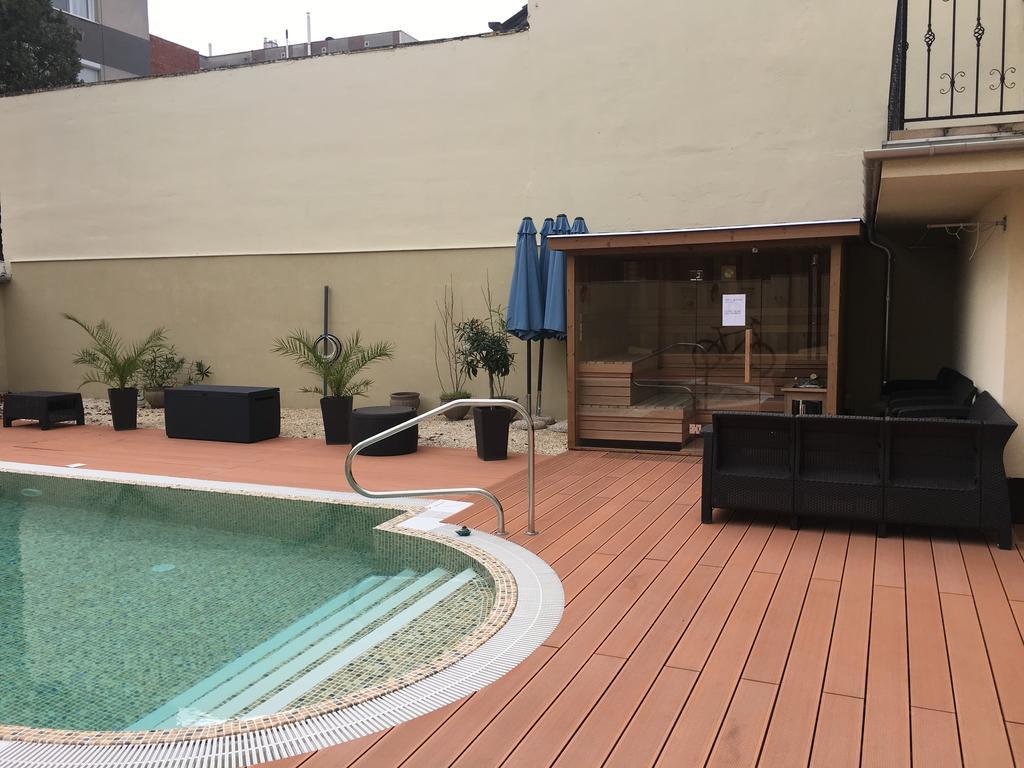 Mosoly Apartman Segedín Exteriér fotografie
