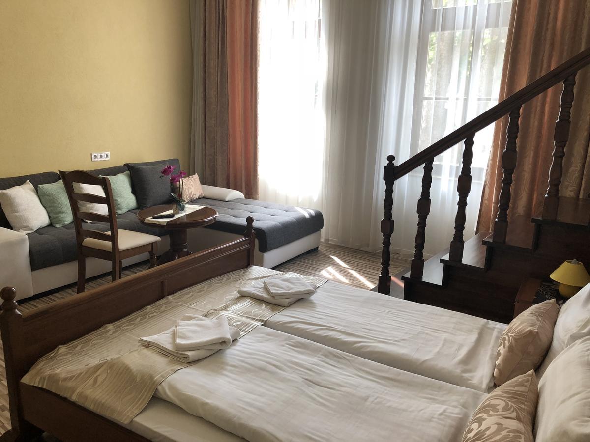 Mosoly Apartman Segedín Exteriér fotografie