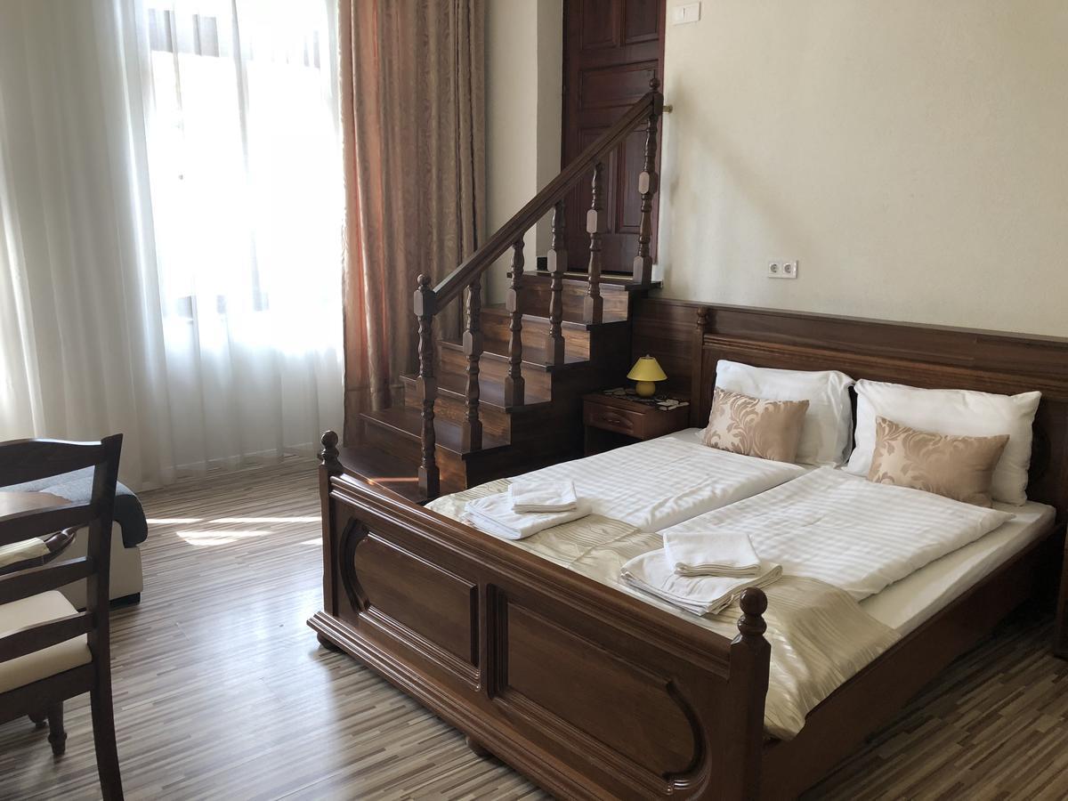 Mosoly Apartman Segedín Exteriér fotografie